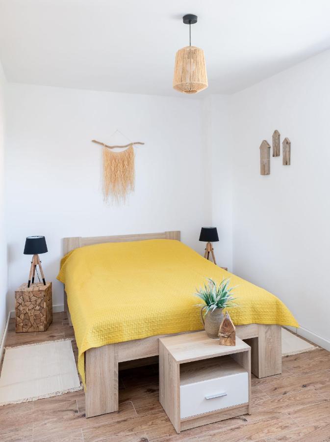 Dom Latarnika Appartement Jarosławiec Buitenkant foto