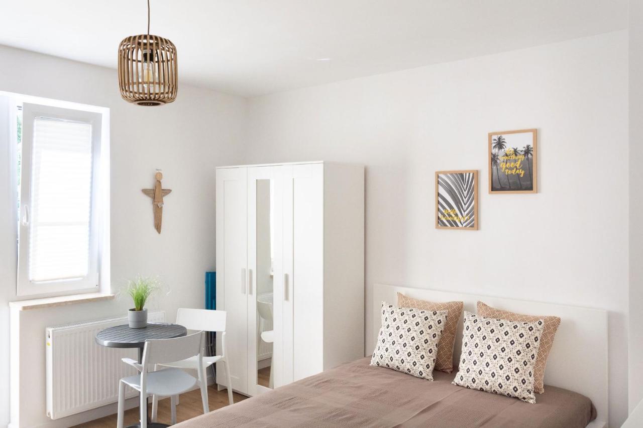 Dom Latarnika Appartement Jarosławiec Buitenkant foto