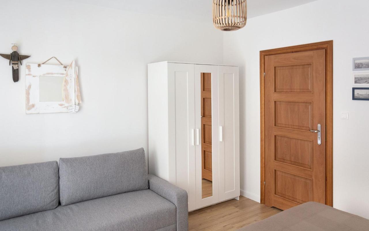 Dom Latarnika Appartement Jarosławiec Buitenkant foto